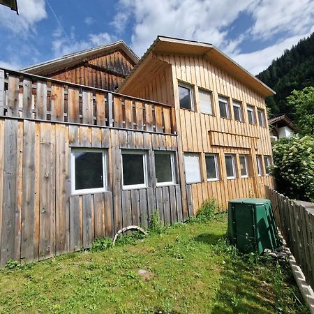 Gletscher-Trail Hostel Flattach Exterior photo